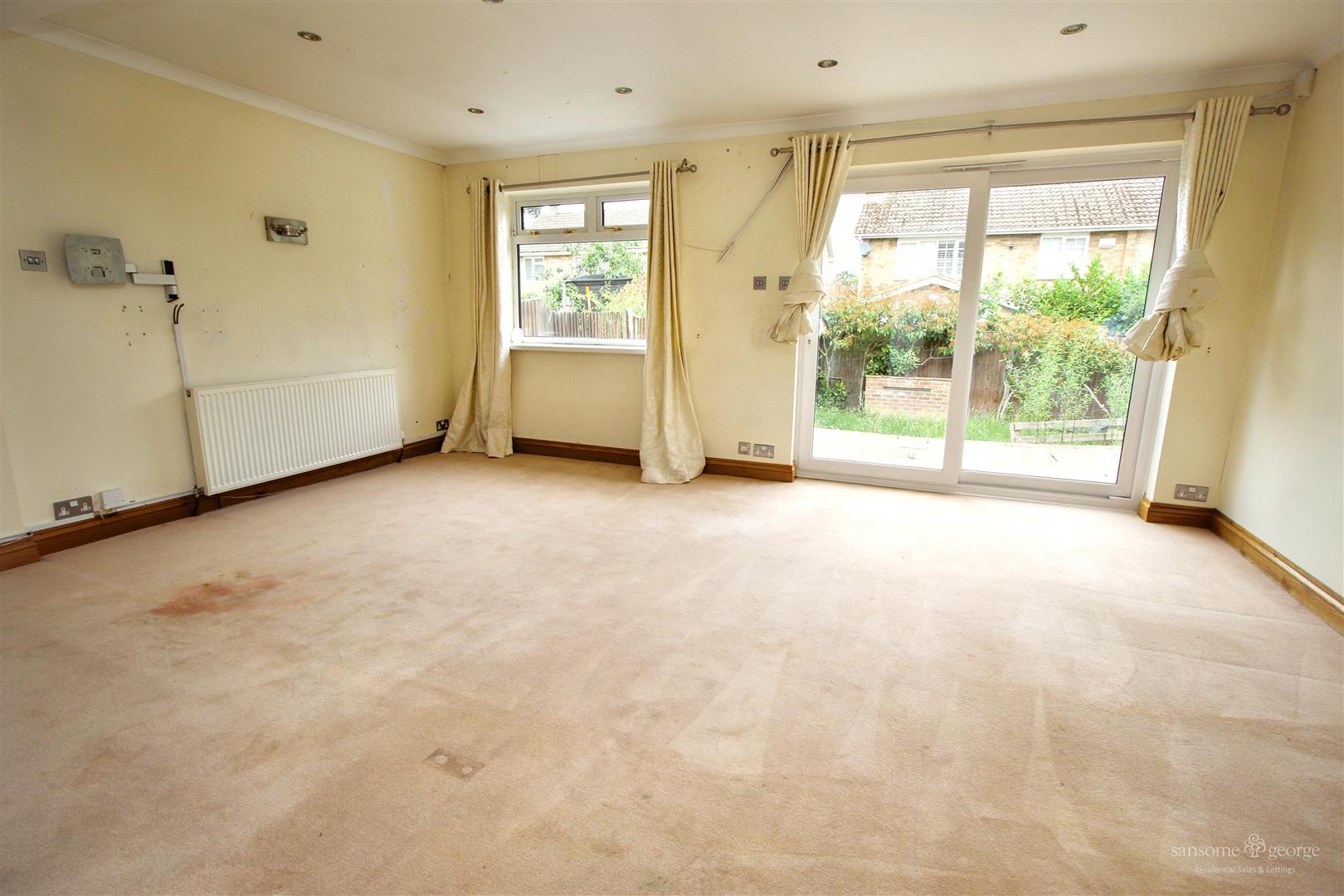 Cecil Aldin Drive, Tilehurst, Reading